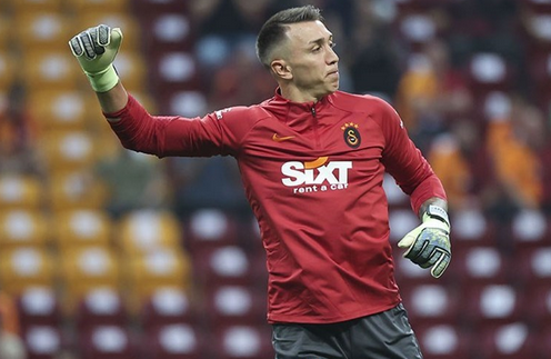 Foto - Muslera'nın tavrı öyle bir şey gösterdi ki... Galatasaray ne yapacağını şaşıracak! Bu da neyin nesi böyle...