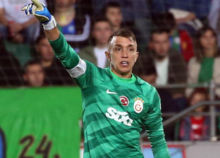 Muslera’nın yeni adresini duyurdular! Yeni açıklaması daha olay oldu: Galatasaraylılar isyan edecek…