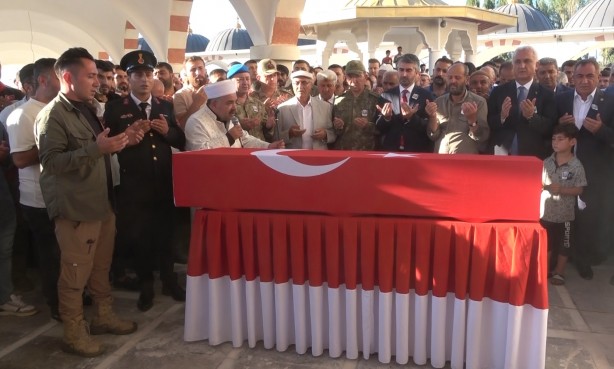 Muşlu şehit Erkan Selçuk defnedildi!