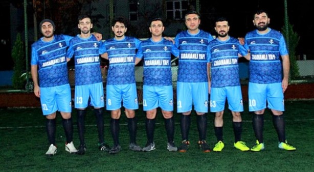Foto - Müslüm Gürses anısına 'Garipler Futbol Kulübü' kuruldu