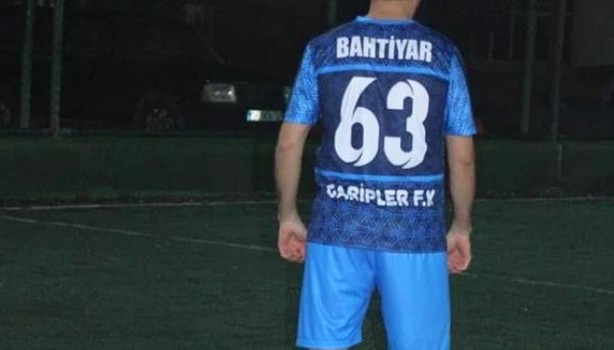 Foto - Müslüm Gürses anısına 'Garipler Futbol Kulübü' kuruldu