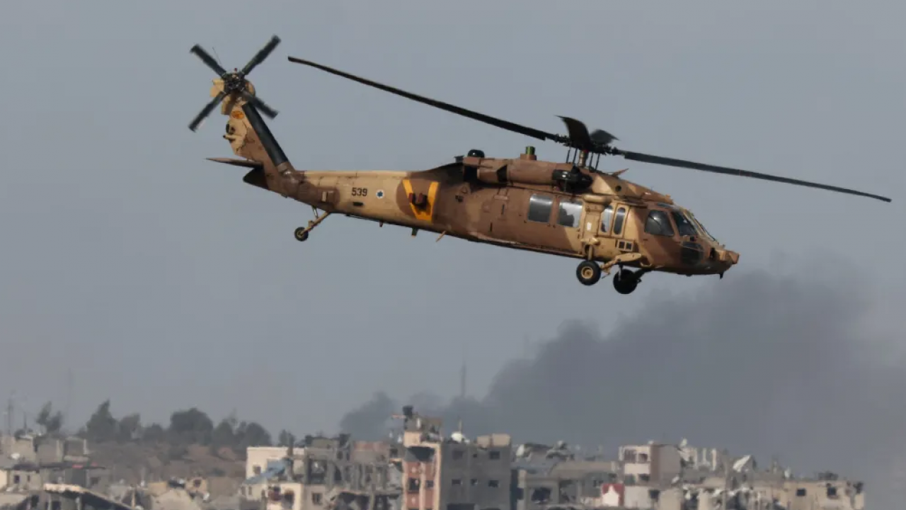 Foto - Müslümanları katleden isyancılara helikopterle destek yolladılar!