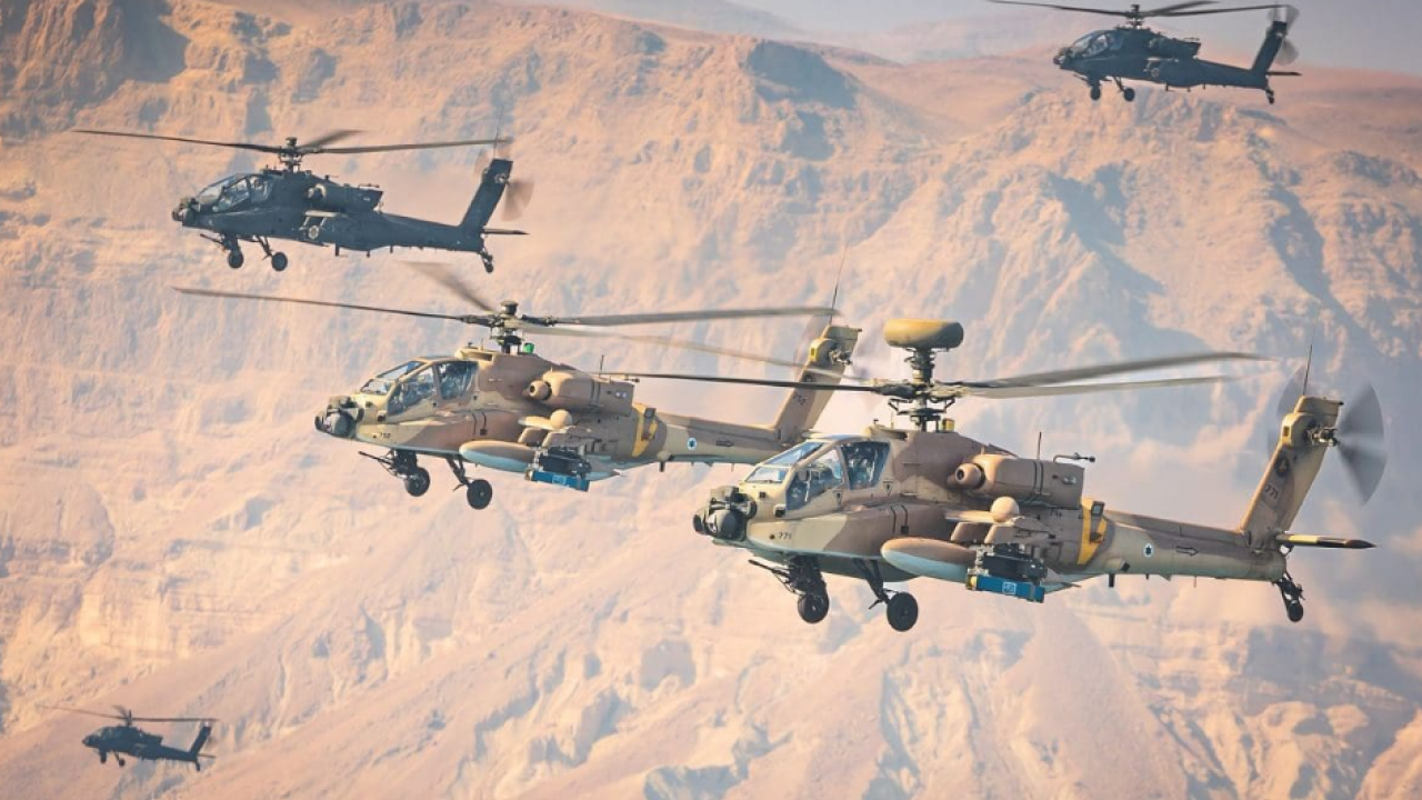 Foto - Müslümanları katleden isyancılara helikopterle destek yolladılar!