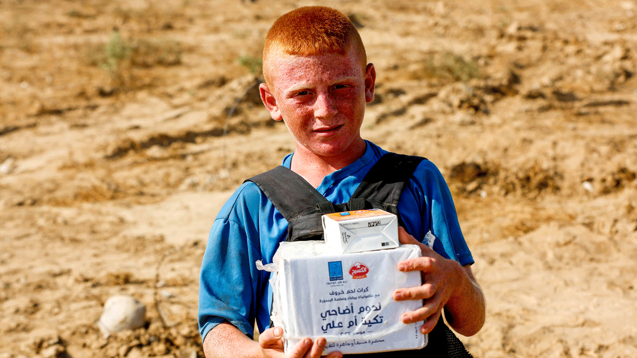 Foto - Müslümanların başı bir kez daha yere eğildi!