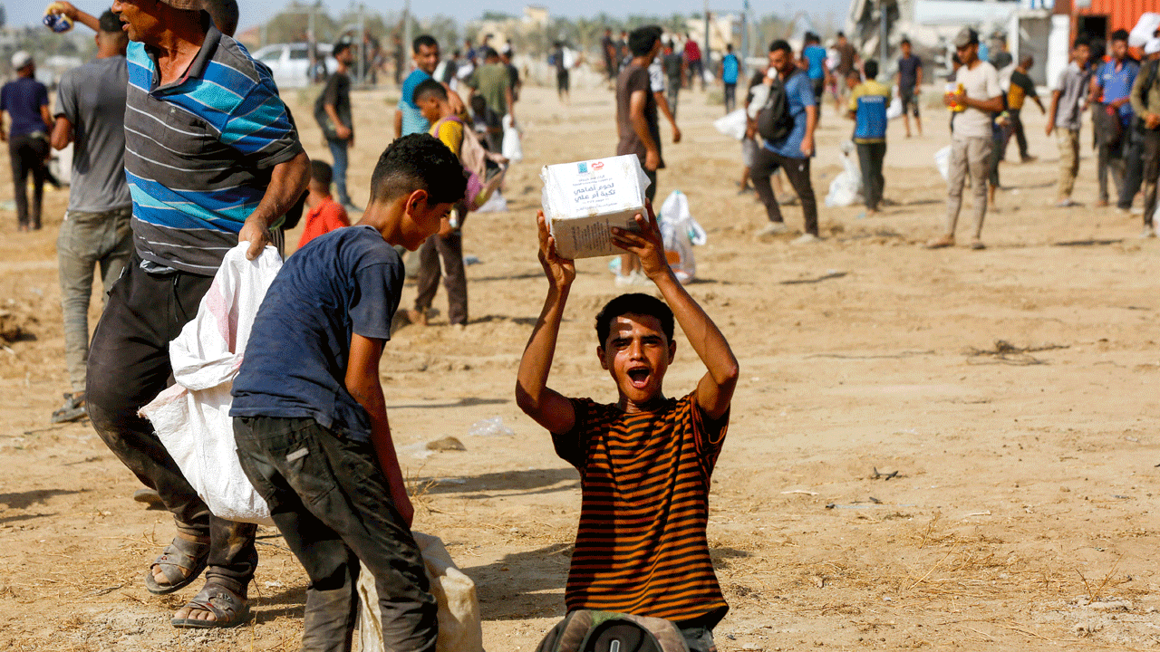 Foto - Müslümanların başı bir kez daha yere eğildi!