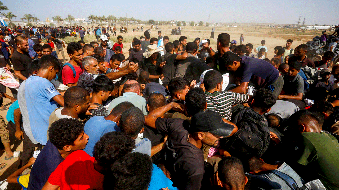 Foto - Müslümanların başı bir kez daha yere eğildi!