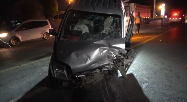 Foto - Muş'ta feci kaza! 1'i bebek 8 kişi yaralandı