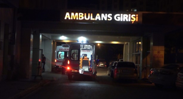 Foto - Muş'ta feci kaza! 1'i bebek 8 kişi yaralandı