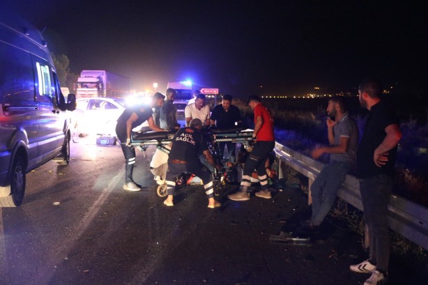 Foto - Muş’ta feci kaza! 6 araç birbirine girdi: 3 ölü, 8 yaralı