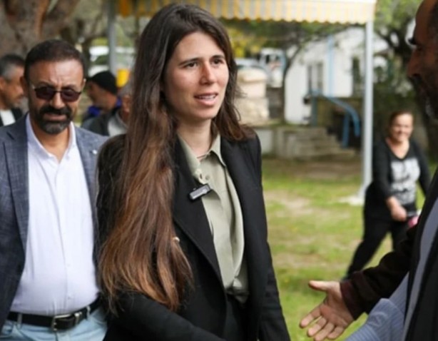 Foto - Mustafa Denizli'nin kızı belediye başkanı oldu