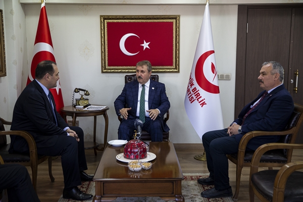 Foto - Mustafa Destici CHP'ye seslendi: Şehit polisimizin ailesinden özür dileyecekler mi?