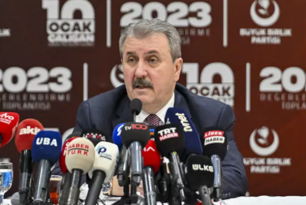 Foto - Mustafa Destici'den Türkiye gündemini altüst edecek çıkış! AK Parti'den o ili istediler: BBP'ye bırakılması lazım