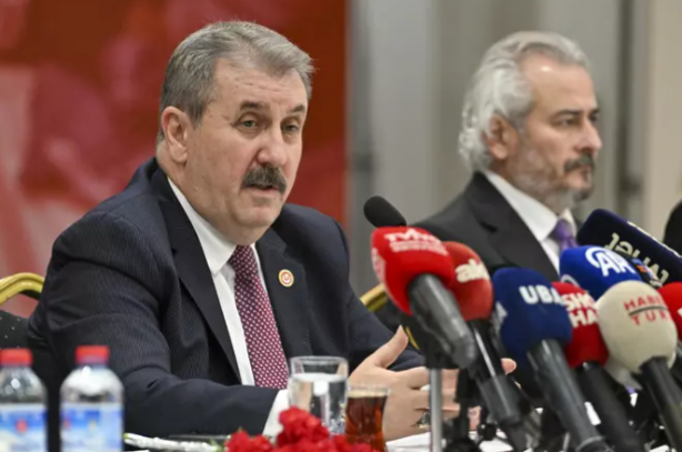 Foto - Mustafa Destici'den Türkiye gündemini altüst edecek çıkış! AK Parti'den o ili istediler: BBP'ye bırakılması lazım