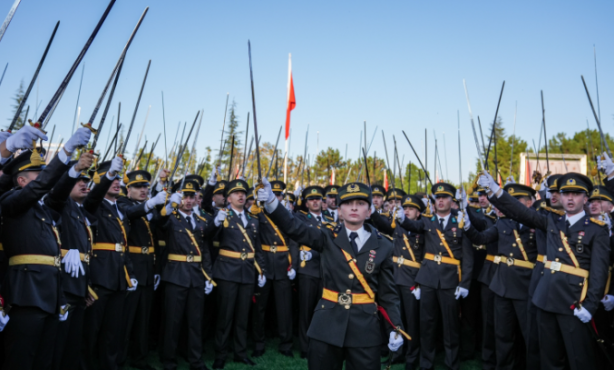 Foto - Mustafa Kemal ‘Mustafa Kemal’in askerleriyiz’ sözünü nasıl reddetmiş?
