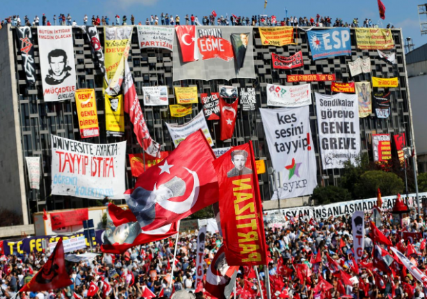 Foto - Mustafa Kemal ‘Mustafa Kemal’in askerleriyiz’ sözünü nasıl reddetmiş?