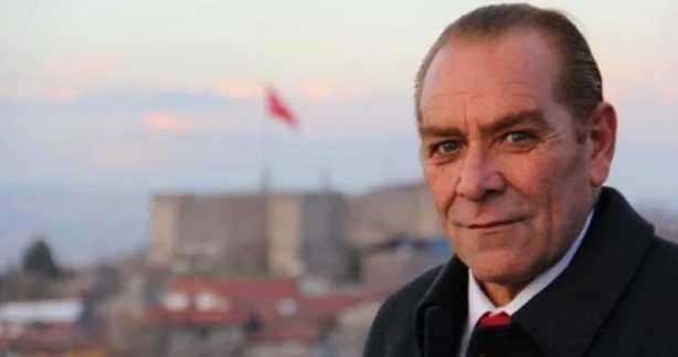 Foto - Mustafa Kemal'e benzeyen adamın son halini gören tanıyamadı