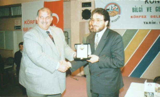 Mütefekkir yazar Yaşar Kaplan anılacak! Yeni Akit Gazetesi'nde de önemli yazılar yazmıştı! Saat 14.00'de başlayacak...