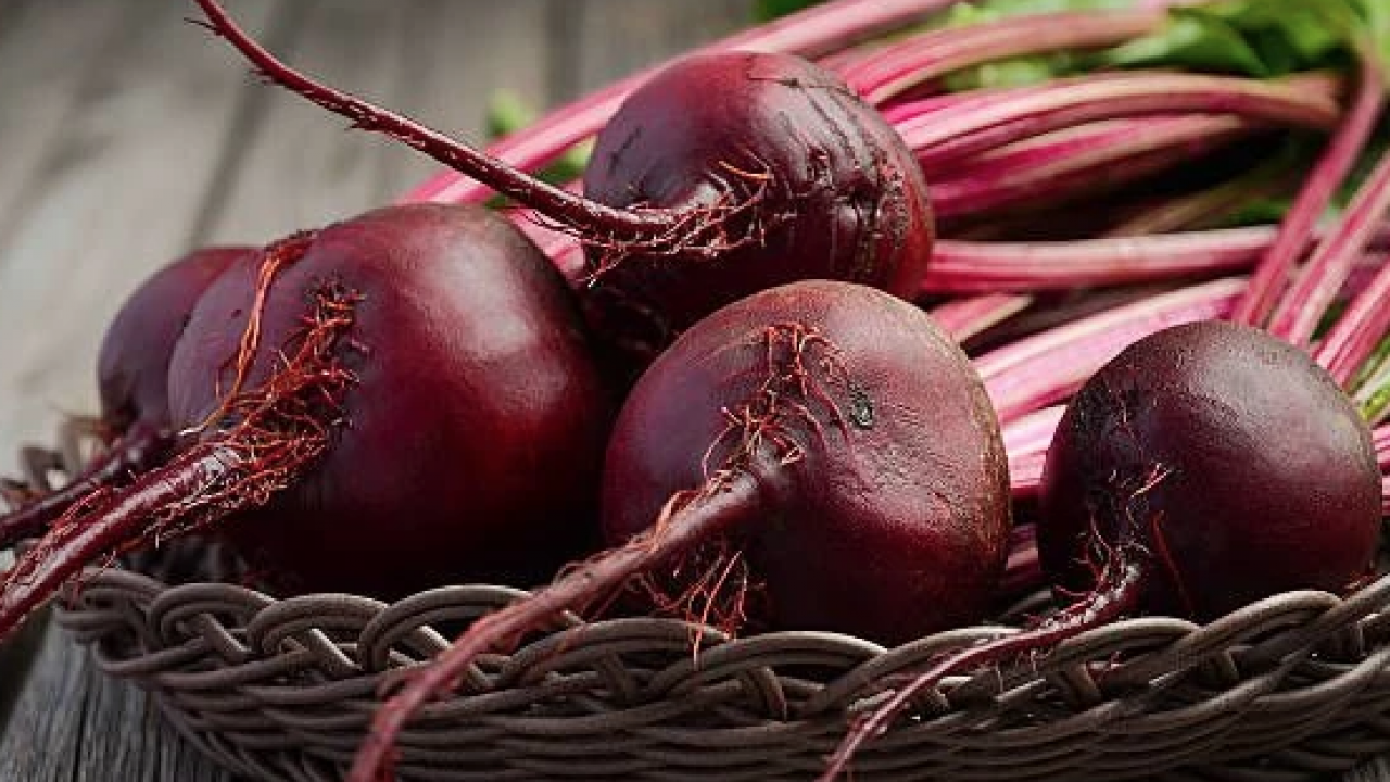 Mutfağın kahramanı! Meğer bu kadar doğal dopingmiş: sadece bir tane yiyenin vücudu bayram ediyor