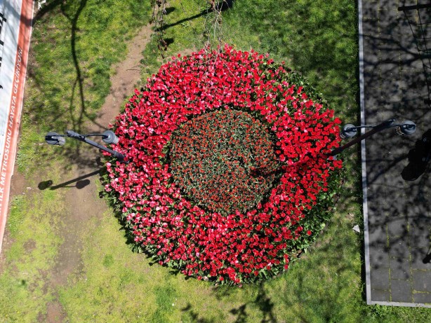 Foto - Müthiş görüntü... TOGG’un logosunu hi̇ç böyle görmedi̇ni̇z