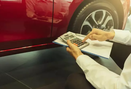 Foto - Müthiş haber verildi: İlk kez görülecek… İkinci el araba fiyatlarında indirim furyası başladı! Bayiler fiyatları düşürdükçe düşürüyor