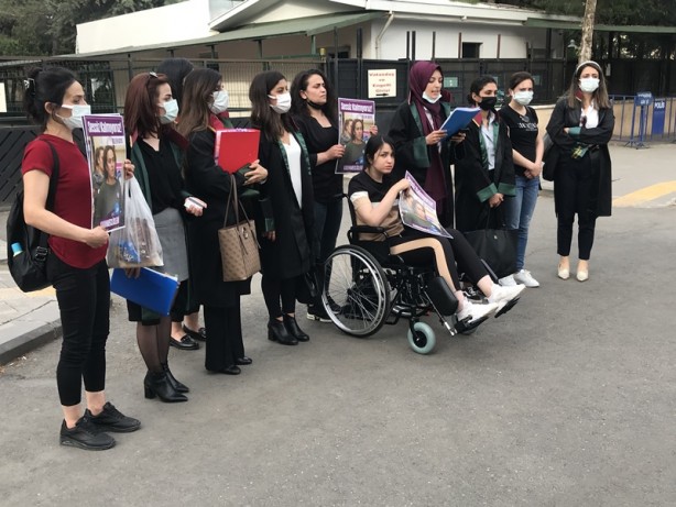 Foto - Mutlu Kaya'nın ablasını öldüren şahsın yargılanmasına başlandı