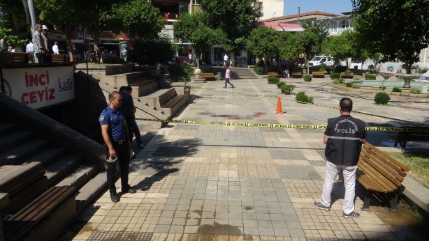 Foto - Mutlu musunuz şimdi solaklar! Alkol belası yine yaptı yapacağını