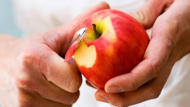 Foto - Muz ile kabuğu arasındaki ince lifleri atanlar dikkat!