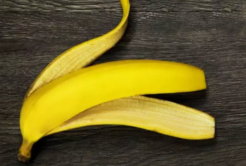 Foto - Muz kabuğunu bundan sonra çöpe atan aklından şüphe etsin! Öyle bir özelliği keşfedildi ki...