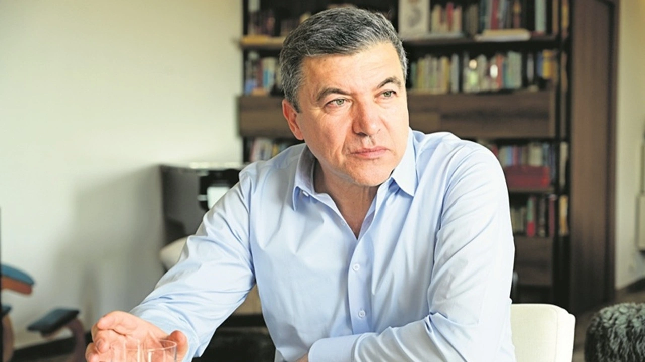 Foto - Müzmin muhalif İsmail Küçükkaya’ya bir şok daha: O kanaldan da kovuldu