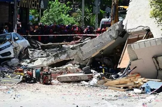 Foto - Naci Görür'den çöken bina sonrası dikkat çeken İstanbul depremi açıklaması