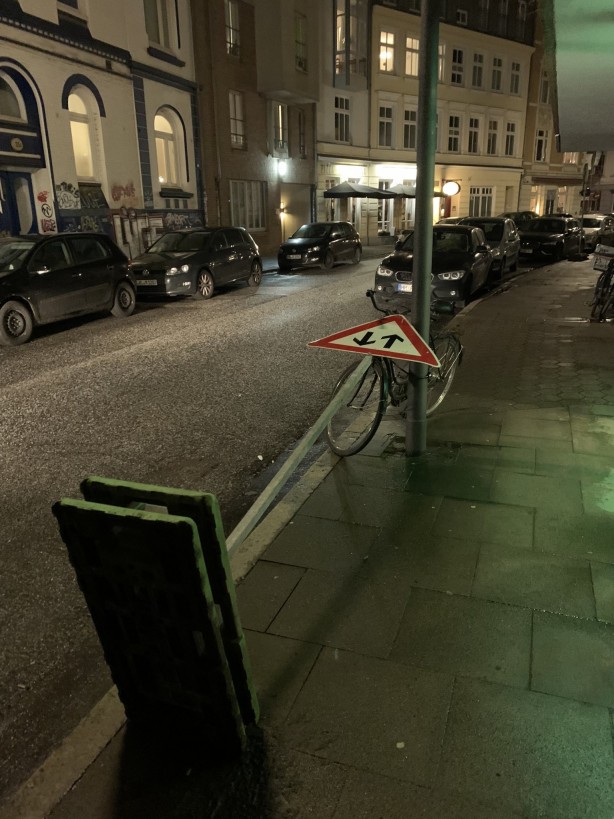 Foto - 'Nadia' fırtınası Almanya'yı kasıp kavurdu! Seferler iptal edildi