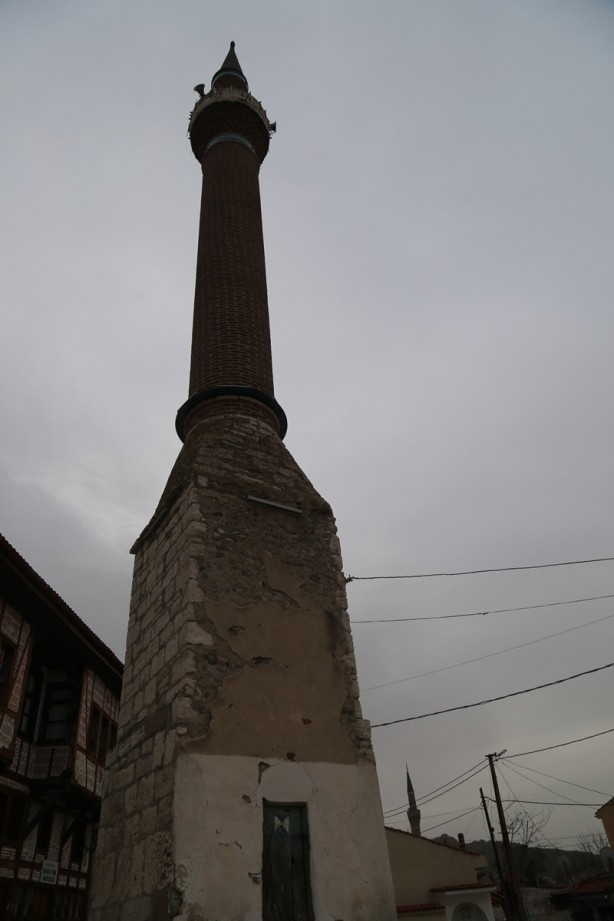Foto - Nadide bir yapı: Kılıç Mescid Minaresi