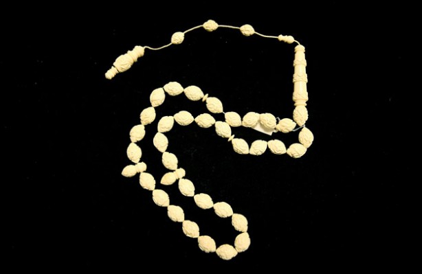 Foto - Nadide tespihler müzayedede satılacak