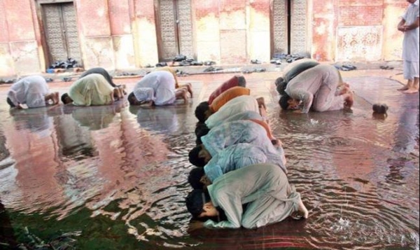Foto - Namaz hakkındaki sır bilim insanlarını secde ettiriyor!