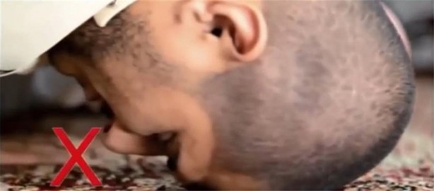 Foto - Namaz kılarken bu hataları sakın yapmayın!