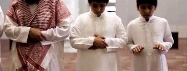 Foto - Namaz kılarken bu hataları sakın yapmayın!