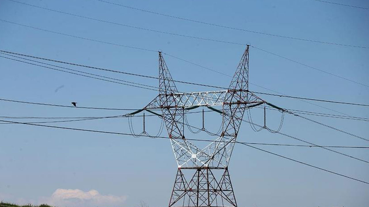 Foto - Namuslu vatandaşın sinir uçlarıyla oynanıyor! Devlete kafa tutmaya başladılar, kaçak elektrikte yeni skandal