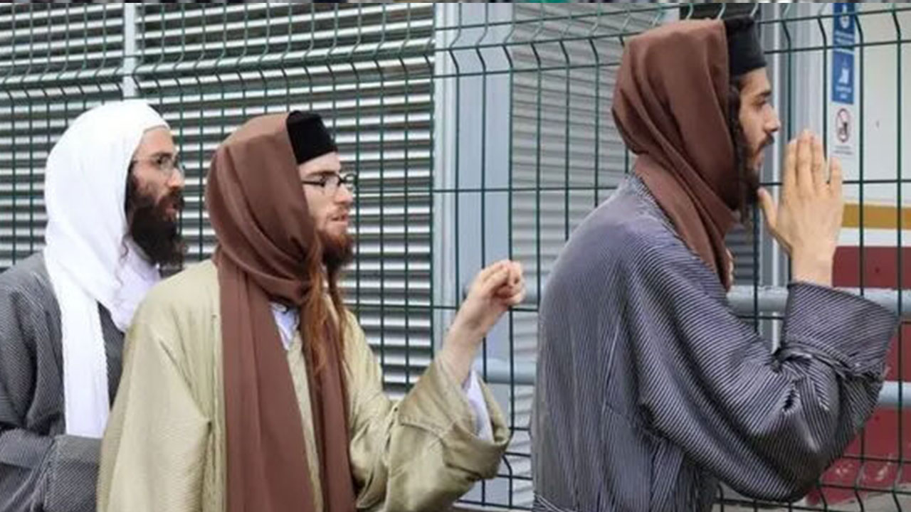 Foto - Namussuz tarikat lideri yakalandı