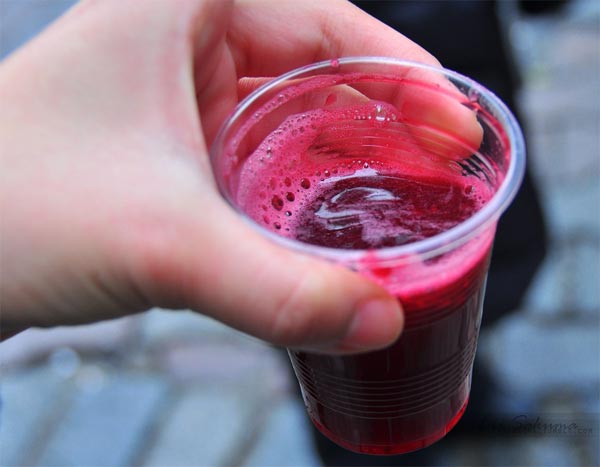 Foto - Nar suyunu yüzünüze sürün! İşte faydası...