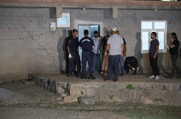 Foto - Narin hala kayıp! Diyarbakır'da kaybolan 8 yaşındaki Narin'i arama çalışmaları sürüyor