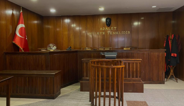 Foto - Narin’in katilini cezalandıralım! Hunharca öldürülen Ayşenur’un katili cezasız mı kalsın? Karahasanoğlu’ndan tarihi çağrı: "Bedeline razıyız diyelim katillerin yakasına yapışalım"