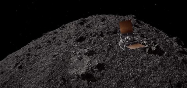 Foto - NASA aylar sonra değerli kutuyu açabildi