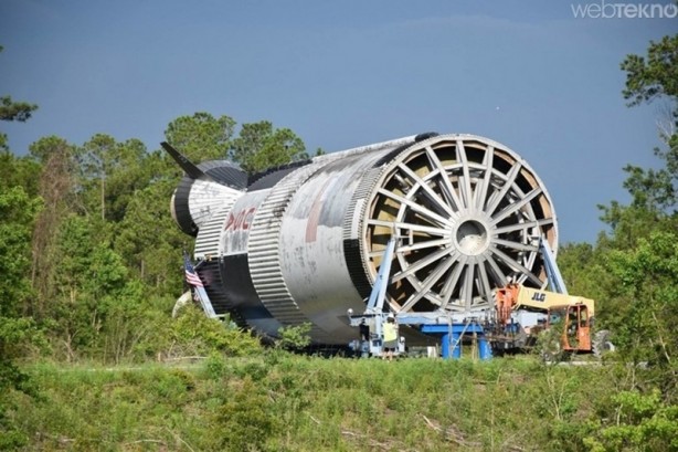 Foto - NASA dev roketi böyle taşıdı