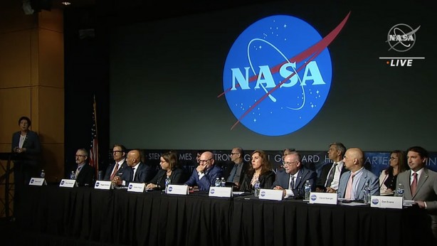 Foto - NASA mühendisleri 1 milyar dolarlık kargoyu açamıyor! Dünyaya çarpabilir! En tehlikeli iki cisimden biri!