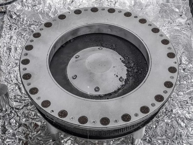 Foto - NASA mühendisleri 1 milyar dolarlık kargoyu açamıyor! Dünyaya çarpabilir! En tehlikeli iki cisimden biri!