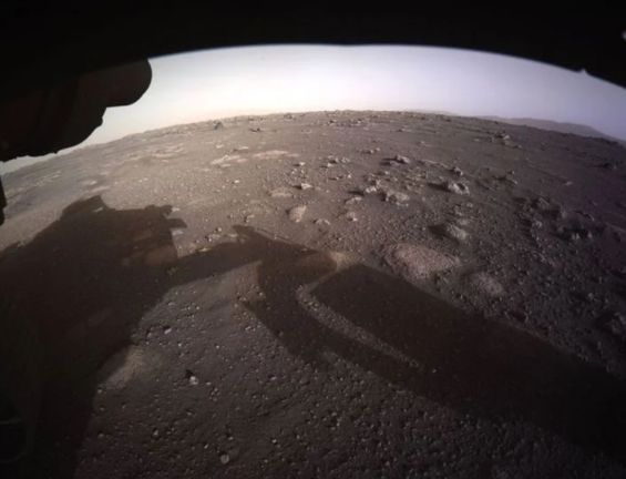 NASA'nın uzay aracı Perseverance Mars'tan detaylı yeni görüntüler gönderdi