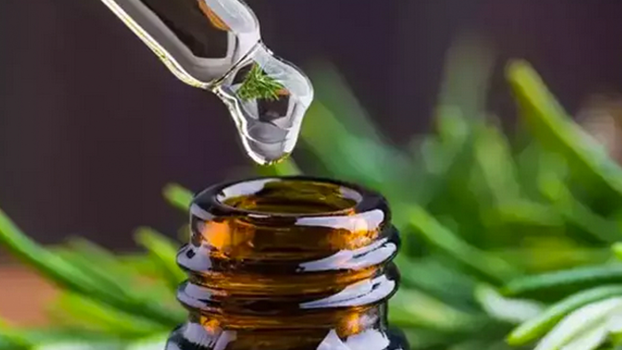 Foto - Nasırın üzerine 1 damla damlatın! Ayağı pamuk gibi yapıyor: Mutlaka deneyin ve rahatlayın...