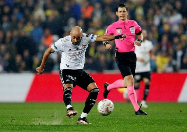 Foto - Nathan Redmond'dan şaşkına çeviren karar!