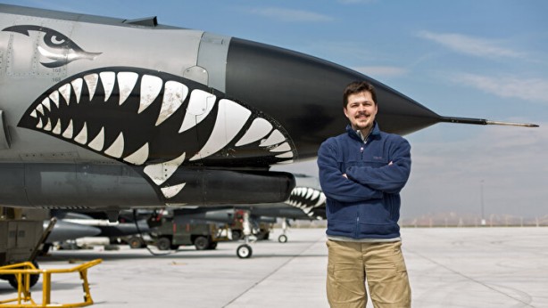 Foto - NATO bu Türk'ün peşinde! Tüm dünyaya damga vurdu