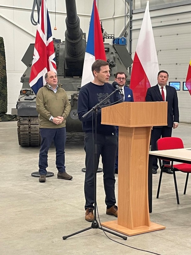 Foto - NATO üyesi ülkelerden Ukrayna'ya mühimmat desteği sözü!